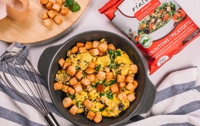 Creamy Scrambled Eggs with Croutons
